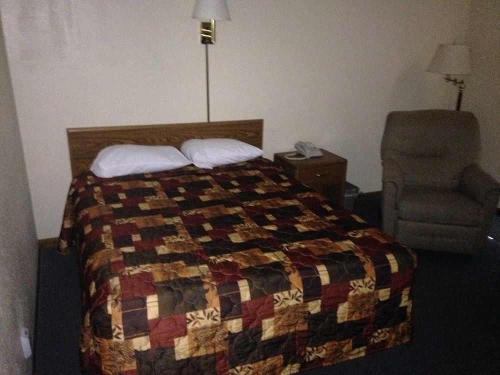 The Thunder Cove Hotel Дедууд Екстериор снимка